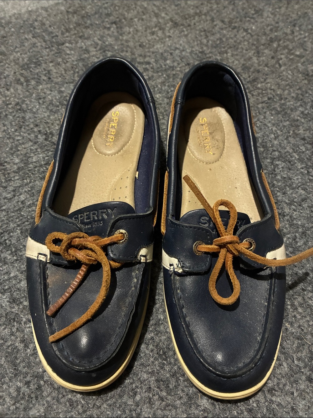⭐️ Sperry Women’s Navy Leather Boat Shoes